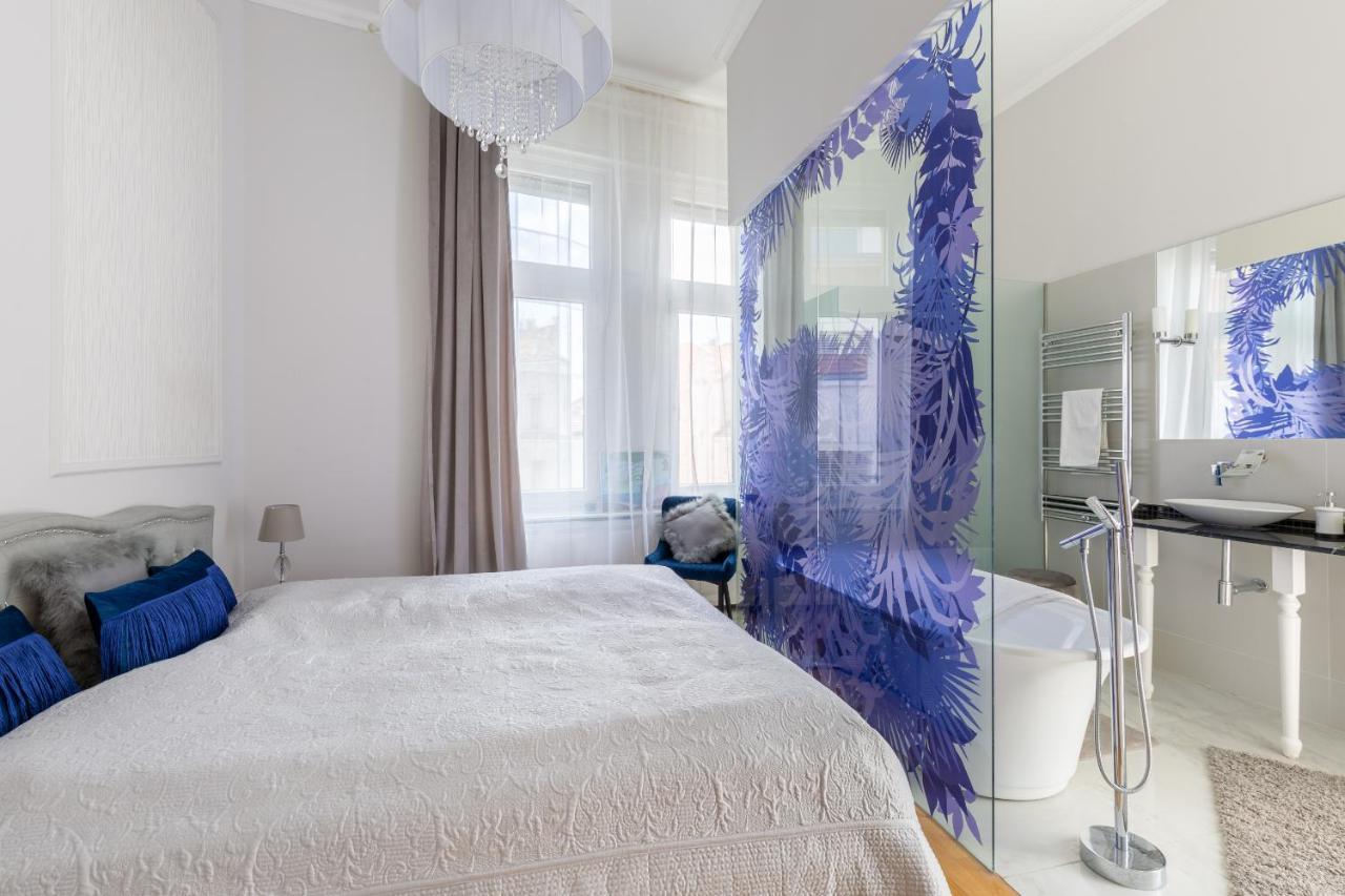 Designer Luxury Home In The Jewish Quarter บูดาเปสต์ ภายนอก รูปภาพ